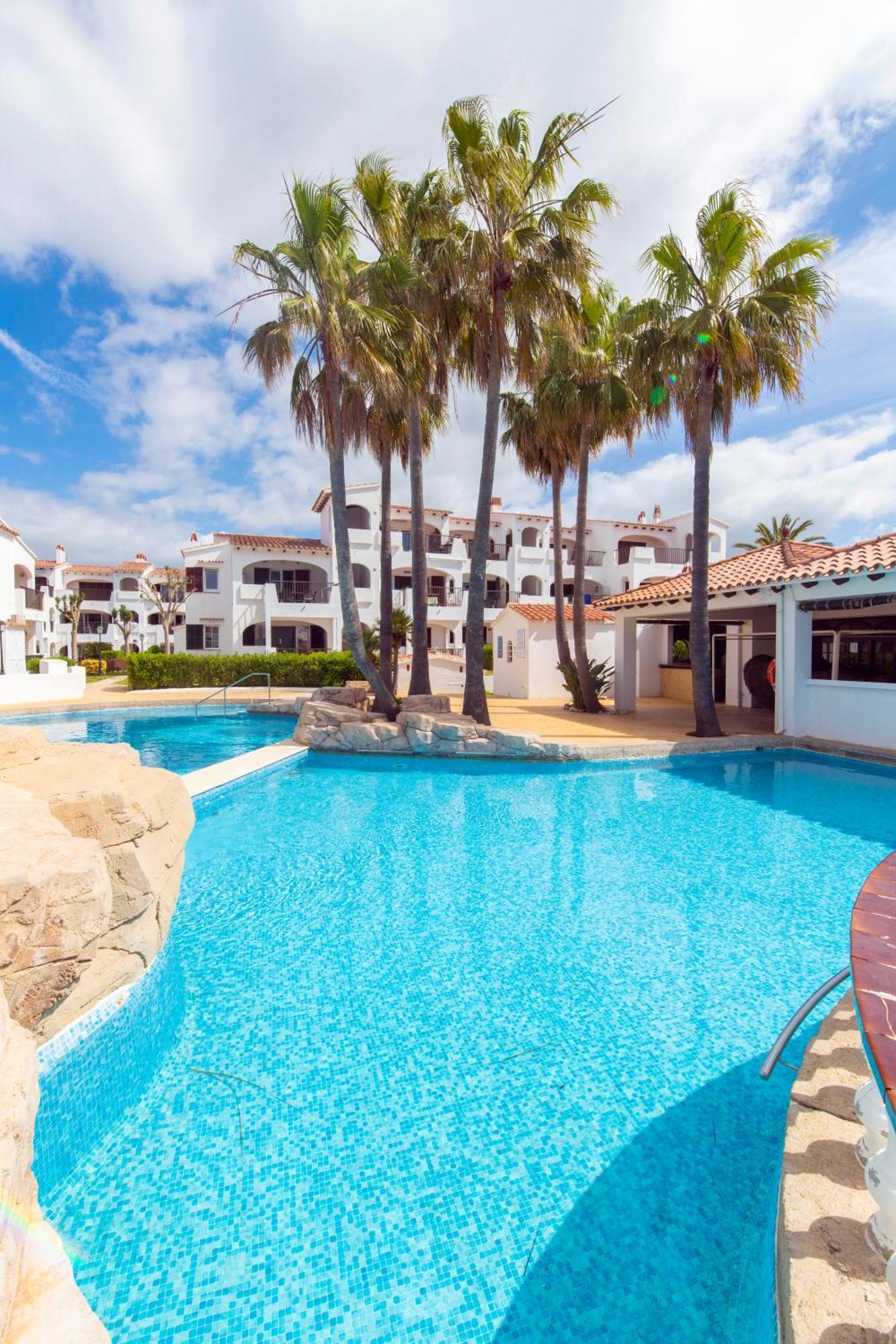 Siesta Mar Loft Apartments Cala En Porter  ภายนอก รูปภาพ